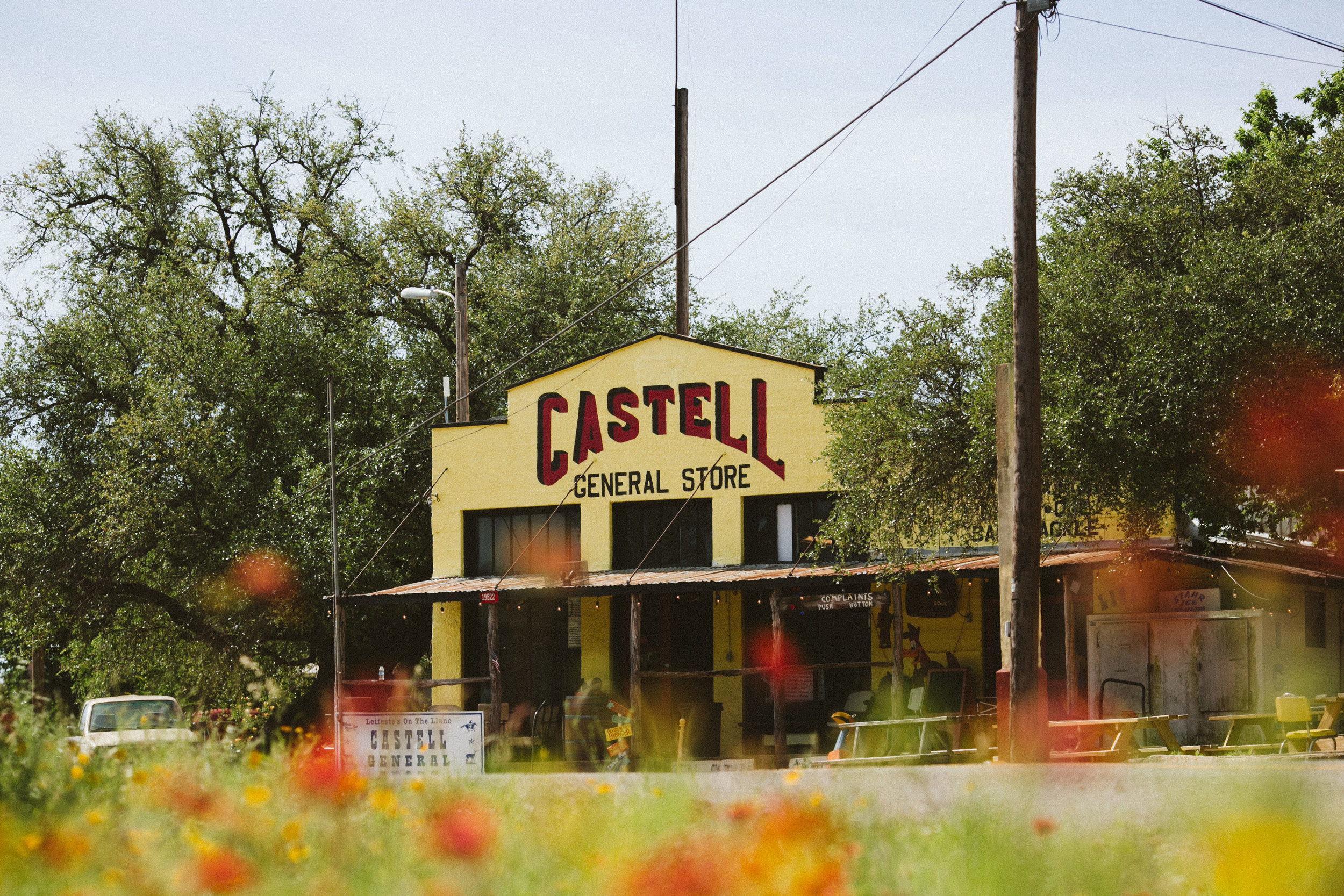 Castell General Store